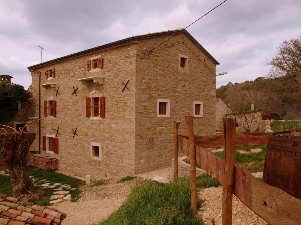 Al Merlo Olivo, Rural Istrian House Buje Dış mekan fotoğraf